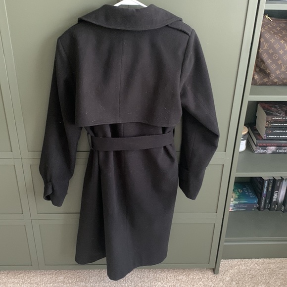 Brooke Shields Timeless Black Wrap Coat 8 - Picture 3 of 4